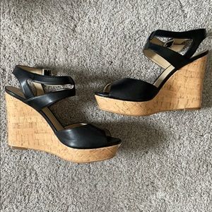 Black Wedges